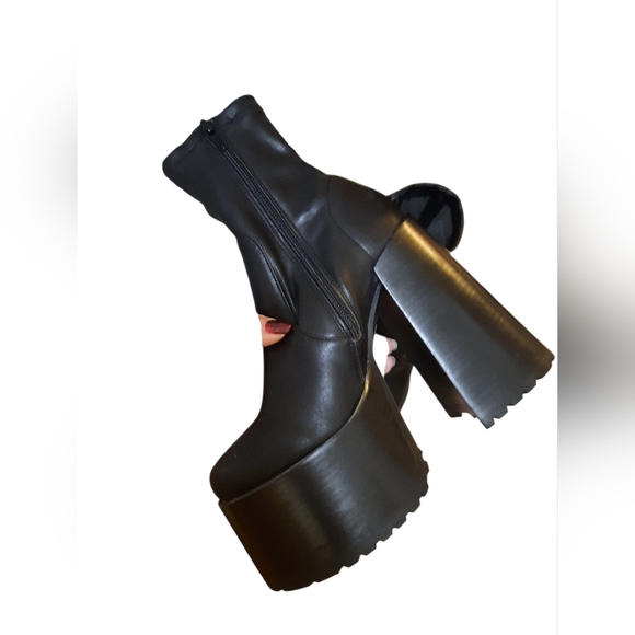 NWT Steve Madden Chunky Black Platform Ankle Boots Kyana 5.5 - Picture 8 of 15